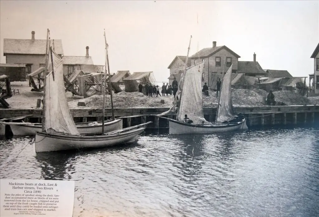 mackinaw boats