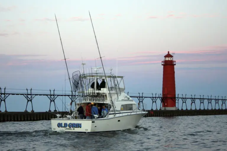 Old Grin Fishing Boat heading out to fish Lake Michigan (Fish 'n Grin Charters)